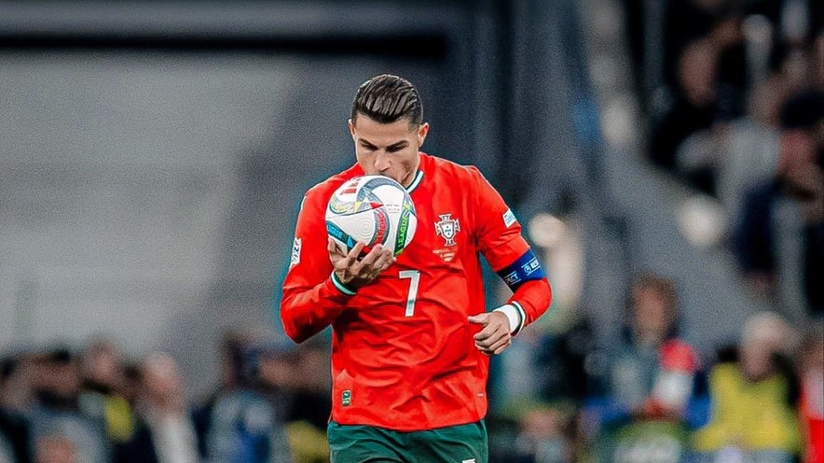 اسطوره‌ای الهام‌بخش برای تمام نسل‌ها/ لطفا رونالدو باشید