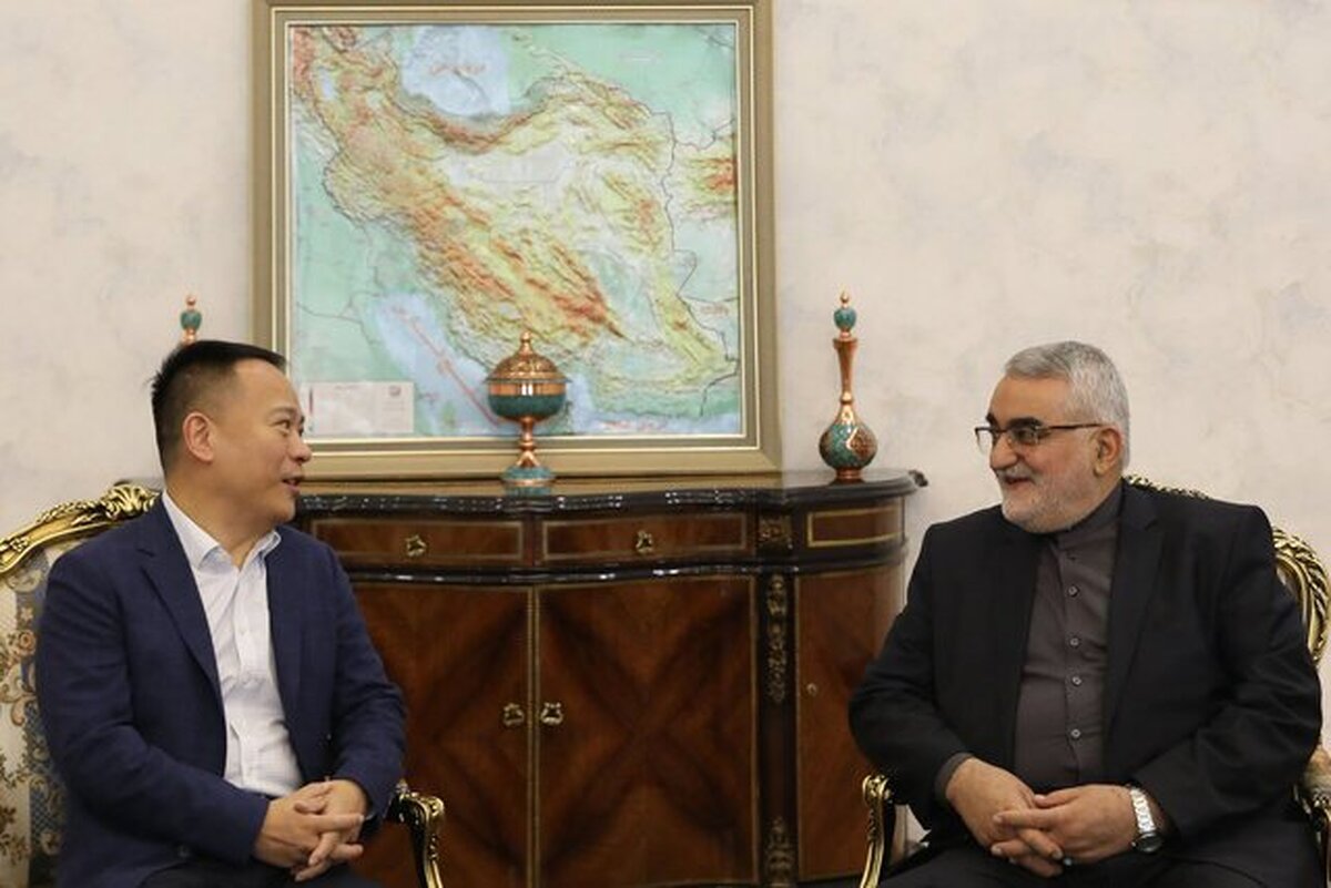 بروجردی: افتتاح سرکنسولگری چین در بندرعباس گام مهمی در تقویت روابط دوجانبه است