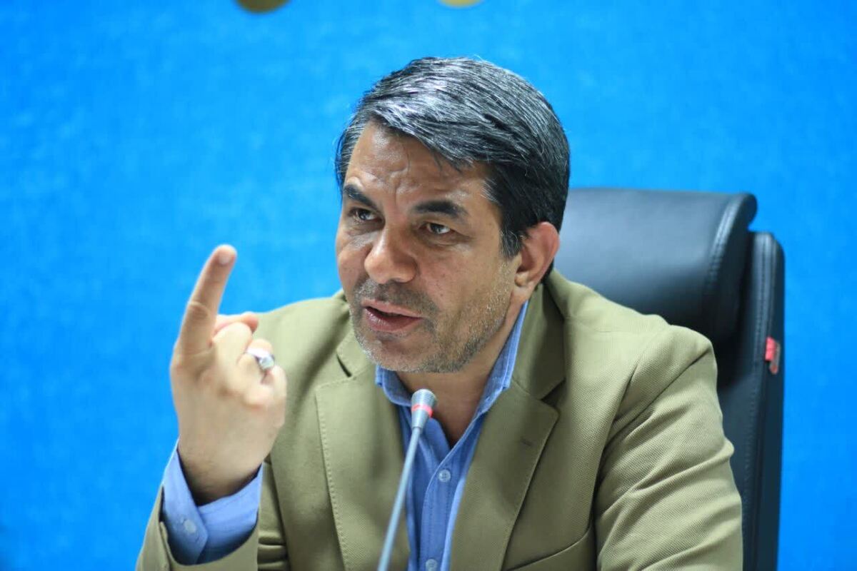 استاندار کرمان: اجازه نخواهیم داد معدنی به اقتصاد کشاورزی، آب شرب و محیط زیست مردم خسارتی وارد کند