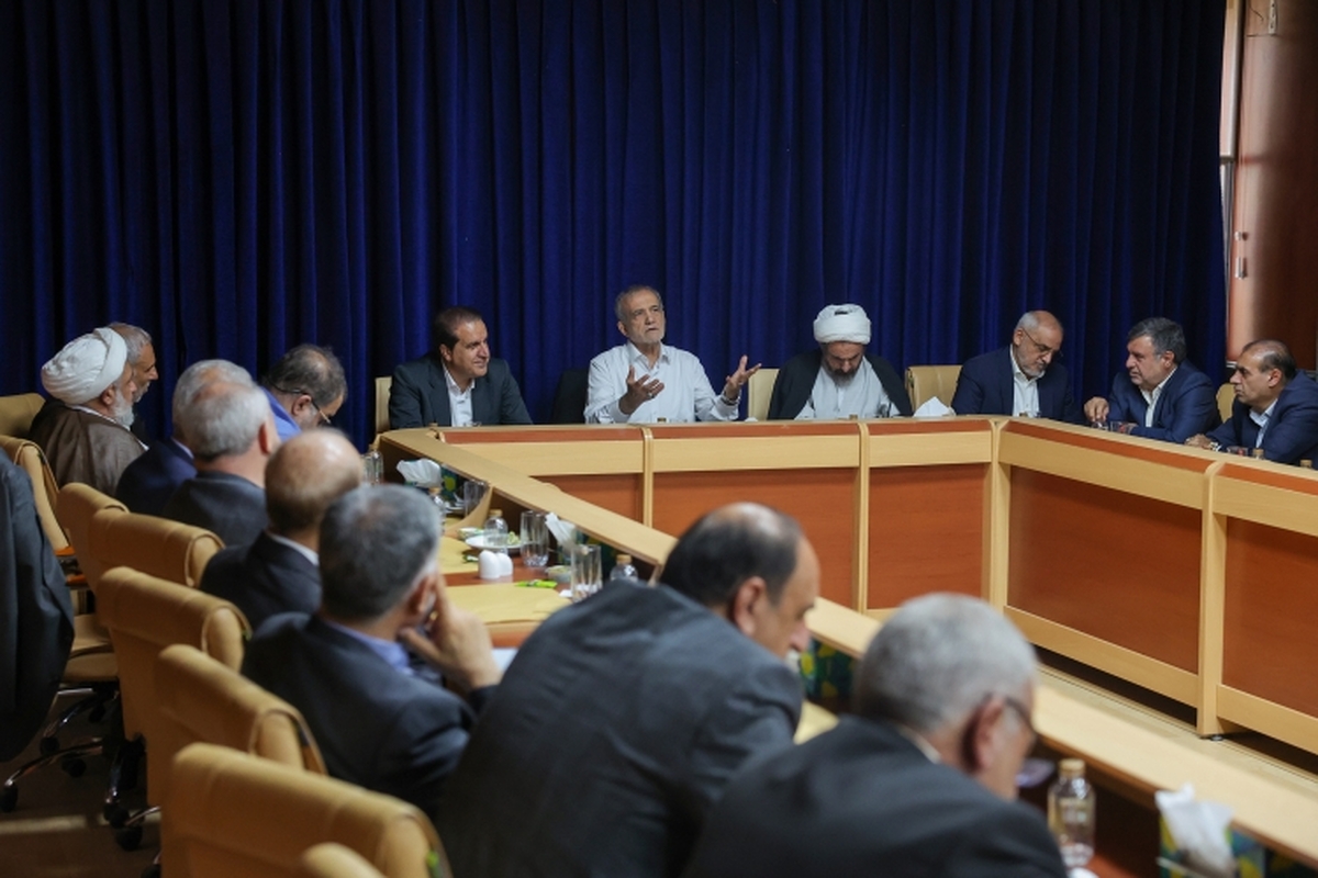 پزشکیان: ایلام از همه امکانات لازم برای توسعه برخوردار است