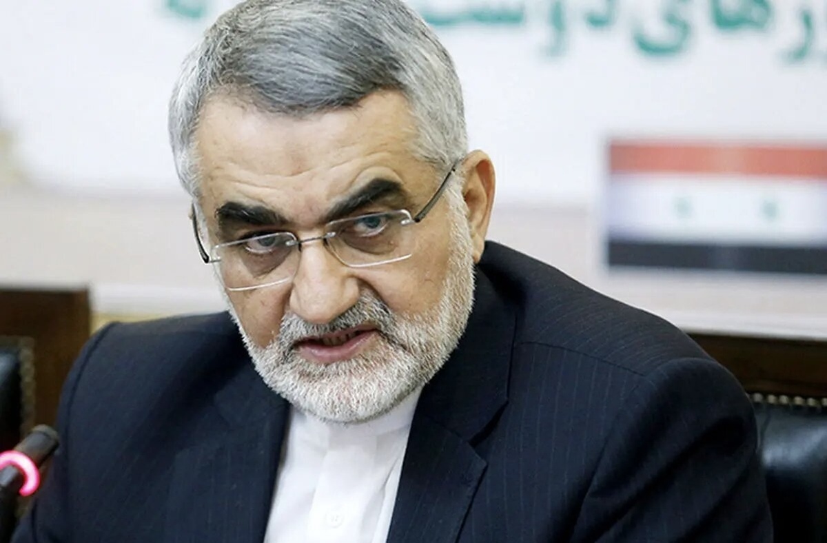 بروجردی: آمریکا دو روز قبل سفارت خود در عراق را تخلیه کرد/ آنها در جریان حمله  بودند