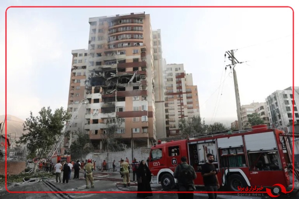 کودک آسیب دیده در تهران که مادر خود را در حملات جنایتکارانه رژیم صهیونیستی از دست داده است