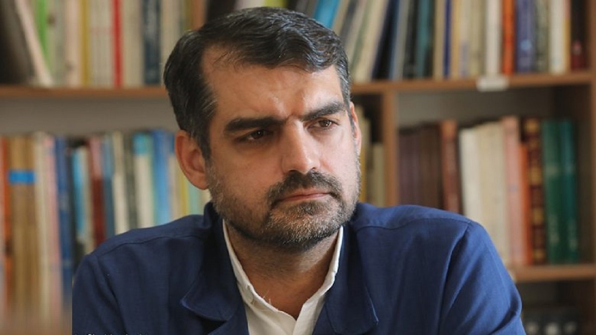 منان رئیسی: سالمم اما راننده‌ مجلس زخمی شده است