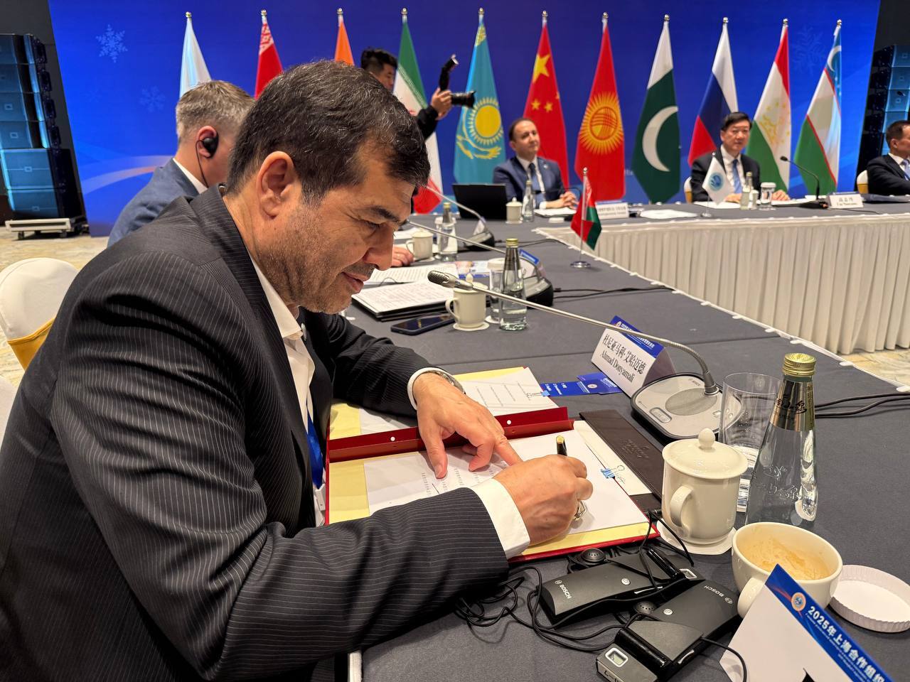 حضور پربار وزیر ورزش و جوانان ایران در اجلاس وزرای ورزش کشورهای عضو شانگهای حضور پربار وزیر ورزش و جوانان ایران در اجلاس وزرای ورزش کشورهای عضو شانگهای