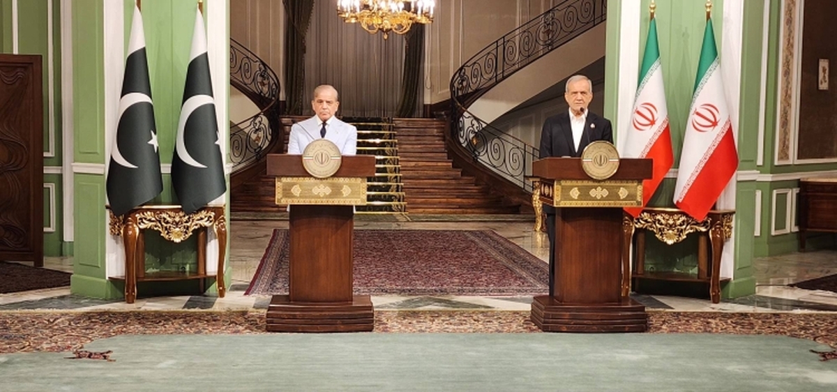 پزشکیان: مرزهای ایران و پاکستان باید عاری از ناامنی و تروریسم باشد