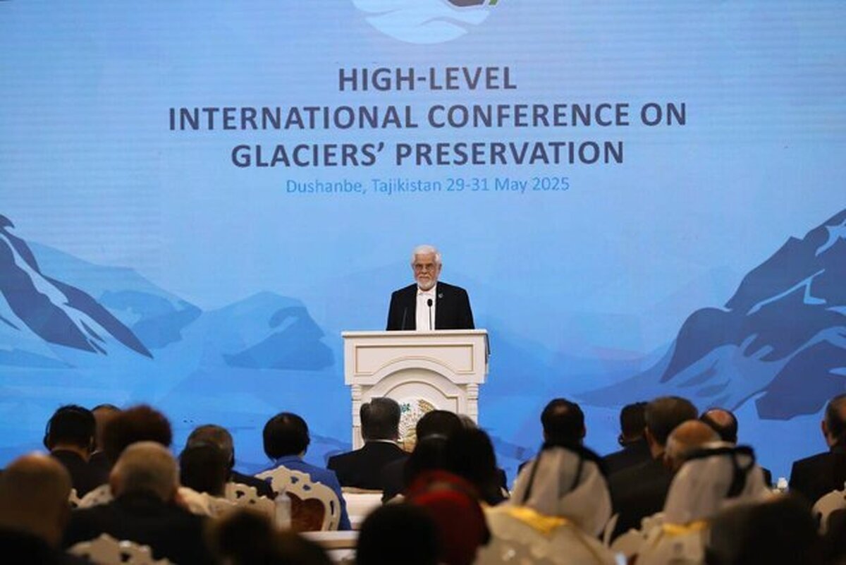 عارف: با تقویت همکاری بین‌المللی چالش‌های بحران آب را به فرصت تبدیل کنیم