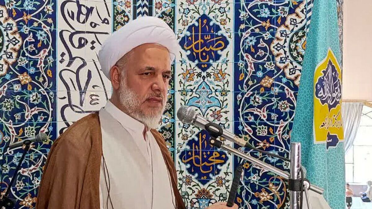 امام جمعه ساوه: جهاد تبیین در راستای معرفی ابعاد شخصیتی امام و رهبری جدی گرفته شود
