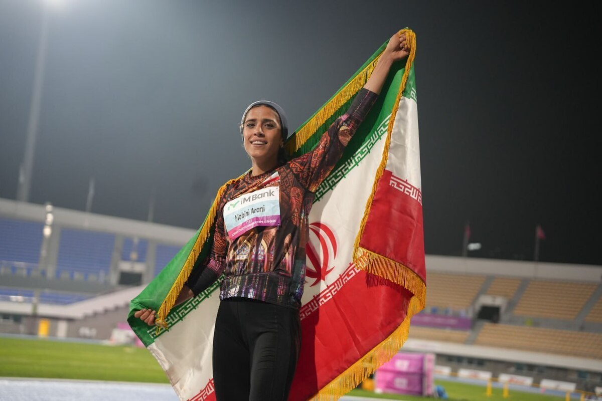 پیام تبریک رئیس جمهور به ریحانه مبینی