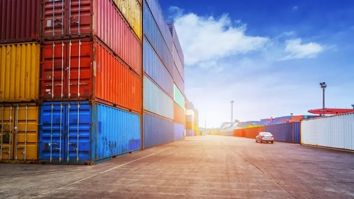 عوارض گمرکی ماشین‌آلات و مواد اولیه در منطقه آزاد ارس صفر شد