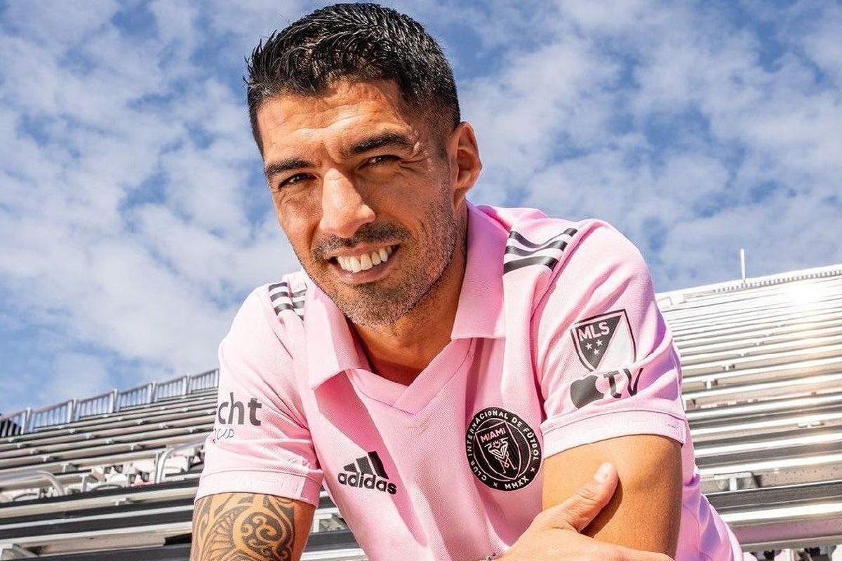 خداحافظی قریب الوقوع ستاره سرشناس فوتبال از مستطیل سبز