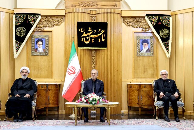 خانکندی؛ نخستین مقصد پزشکیان بعد از جنگ ۱۲روزه/ دیدارها و رایزنی های دیپلماتیک دولت چهاردهم خانکندی؛ نخستین مقصد پزشکیان بعد از جنگ ۱۲روزه/ دیدارها و رایزنی های دیپلماتیک دولت چهاردهم