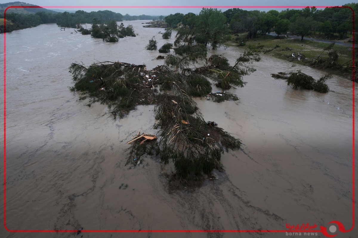 سیل در ایالت تگزاس آمریکا ۲۴ کشته برجای گذاشت