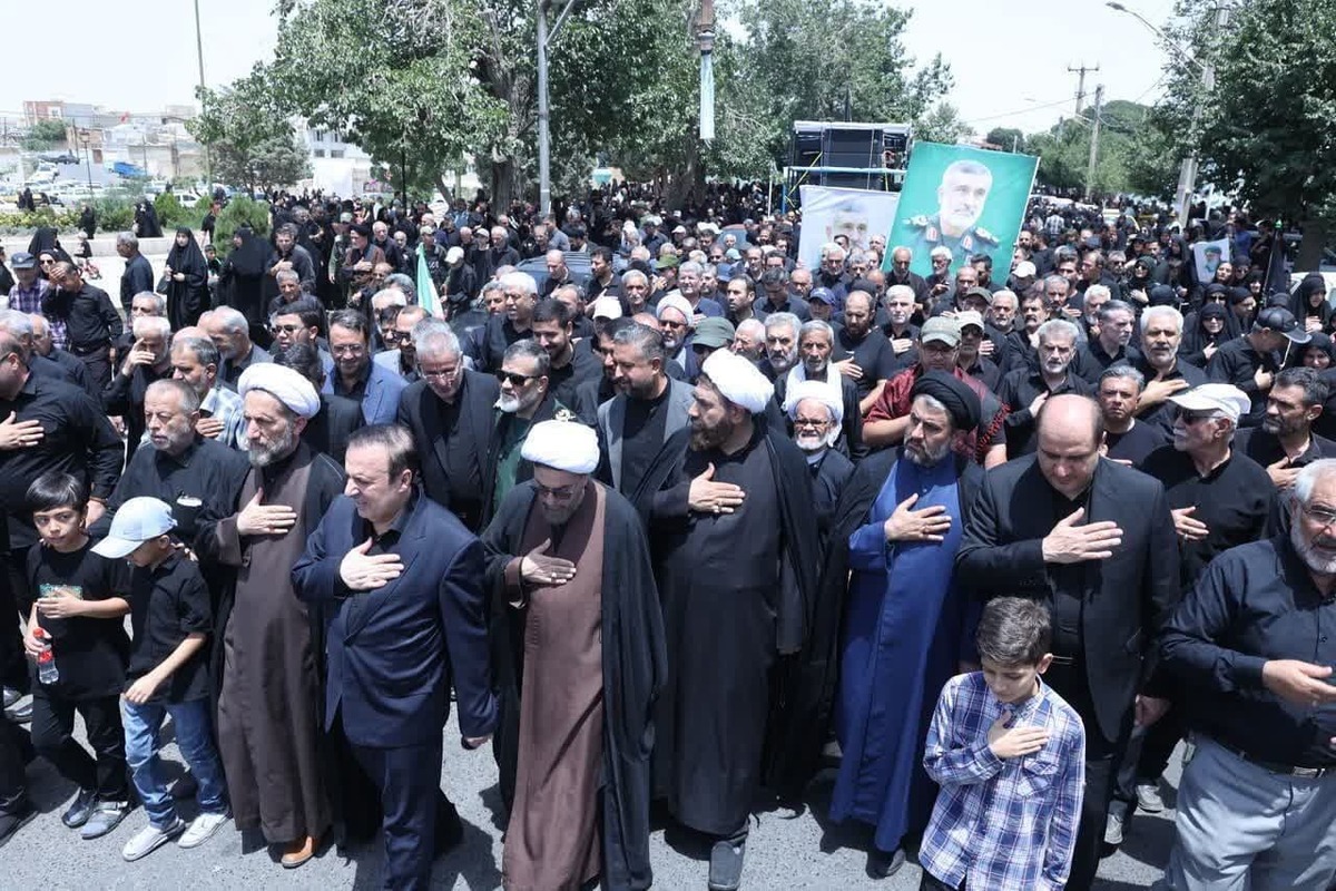 حضور استاندار قزوین در مراسم تاسوعای حسینی