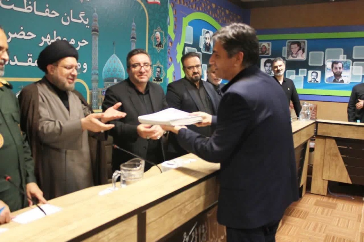 صدور و تحویل بیش از ۴۲ هزار سند مالکیت در قم