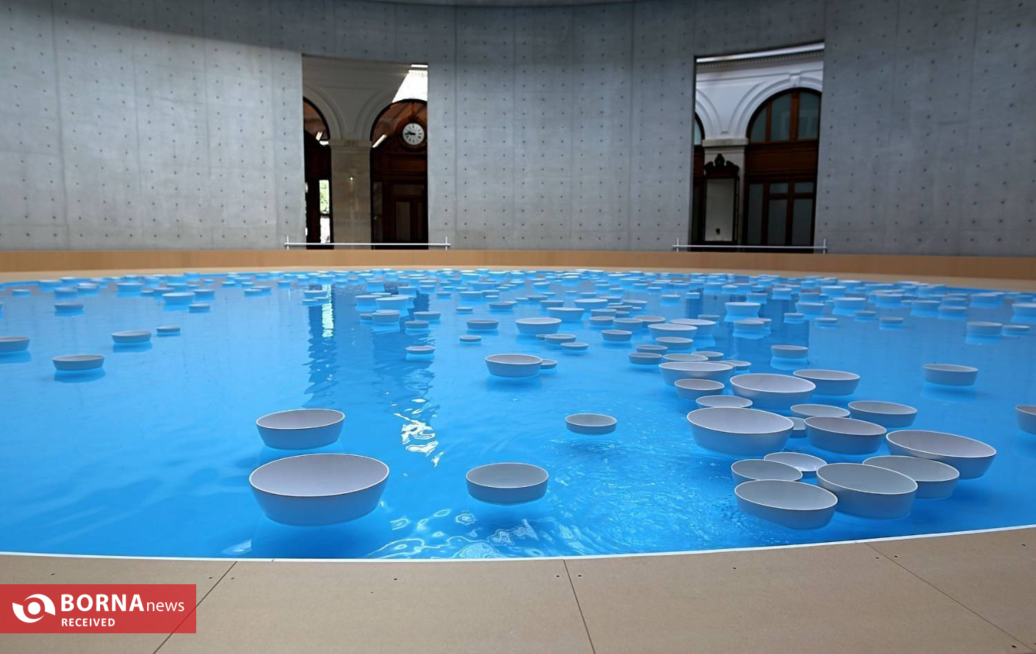 سمفونی بی‌نوازنده؛ شعری از کاسه‌های شناور/ صدای آب بی‌نوازنده‌ترین سمفونی تابستان ۲۰۲۵ را می‌سازد