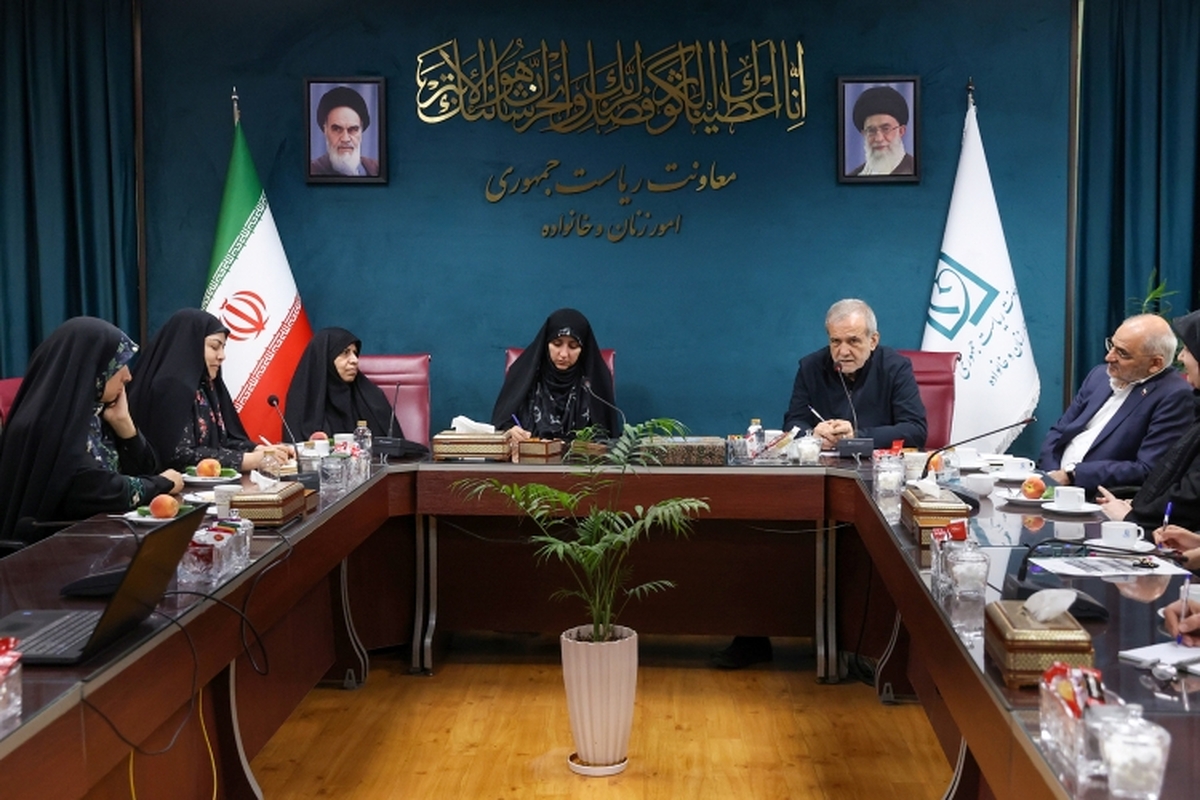 زنان دارای زمینه مناسب‌تر و انگیزه‌های قوی برای نقش‌آفرینی اجتماعی هستند