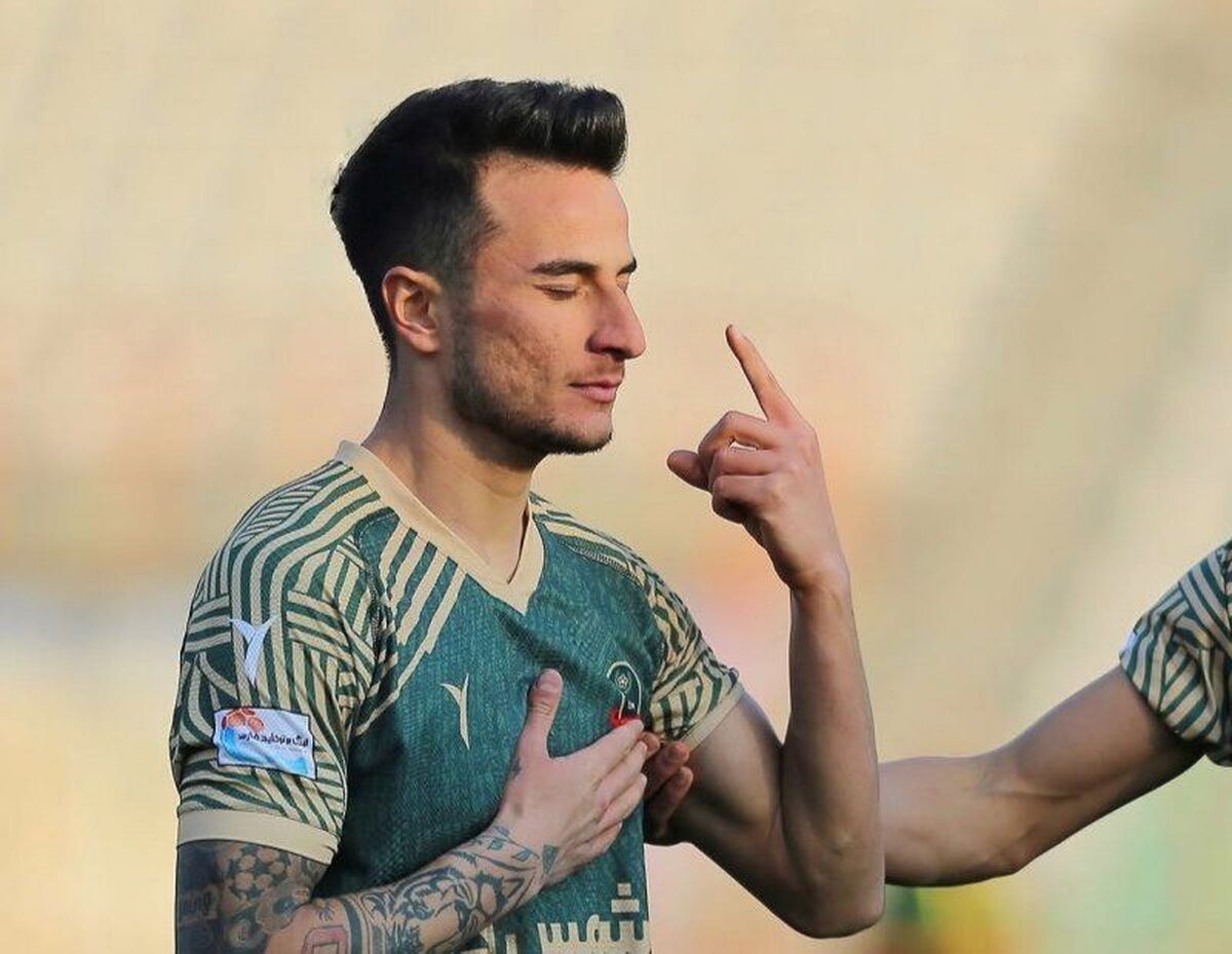 ستاره شمس آذر به فولاد پیوست 