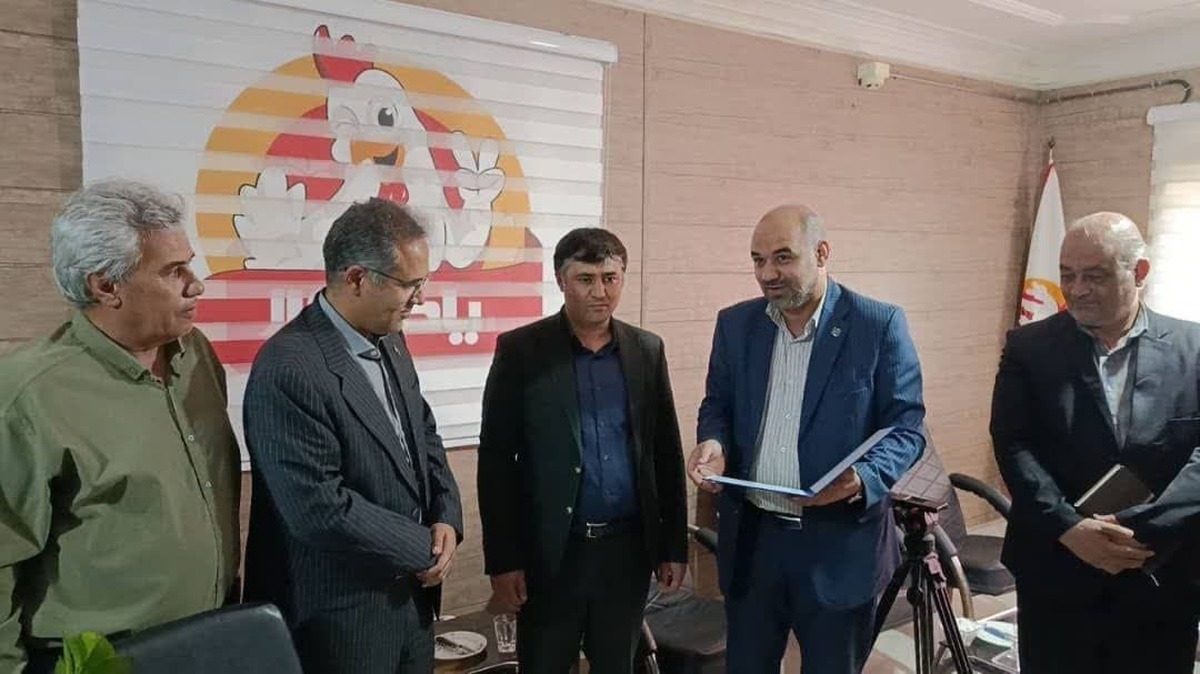 صدور نخستین پروانه استاندارد اجباری کشور برای پودر بقایای طیور در شیروان