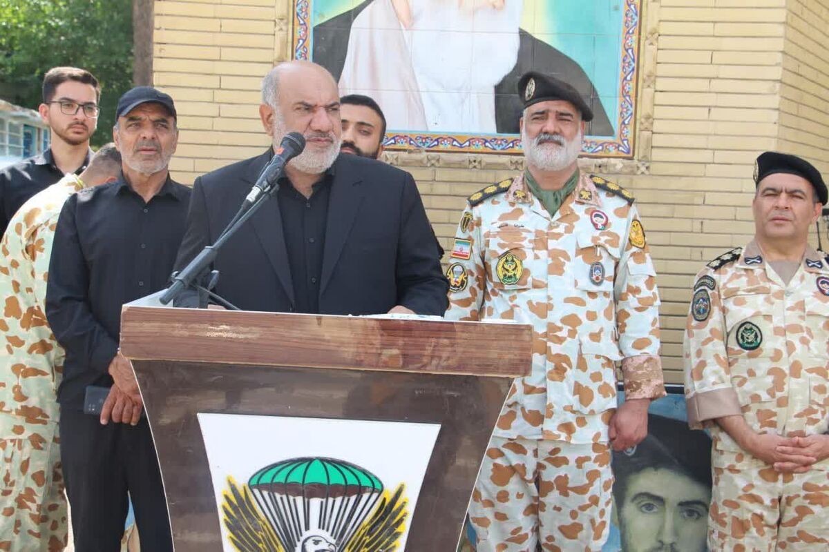 آیین تشییع پیکر شهید محمدرضا دهقانی در تیپ ۵۵ هوابرد نزاجا برگزار شد