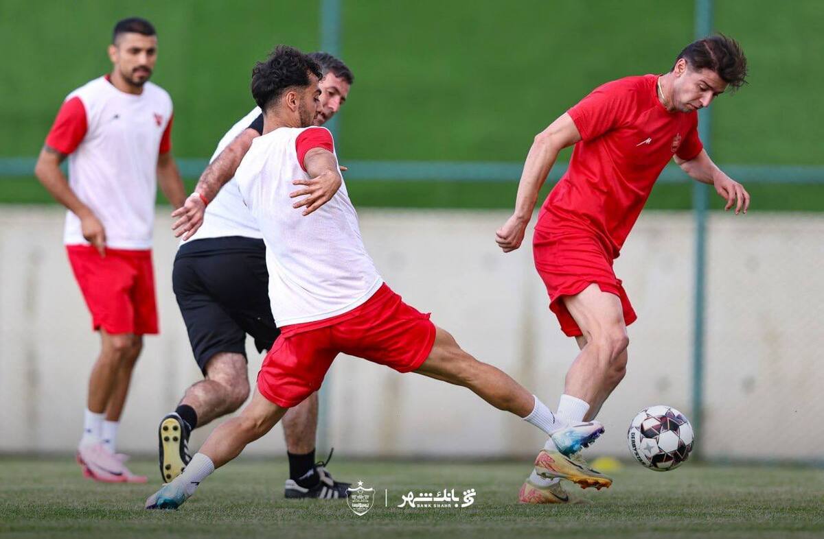 پرسپولیس مقابل تیم سابق وحید!/ حریفان تدارکاتی قرمزها رسما معرفی شدند