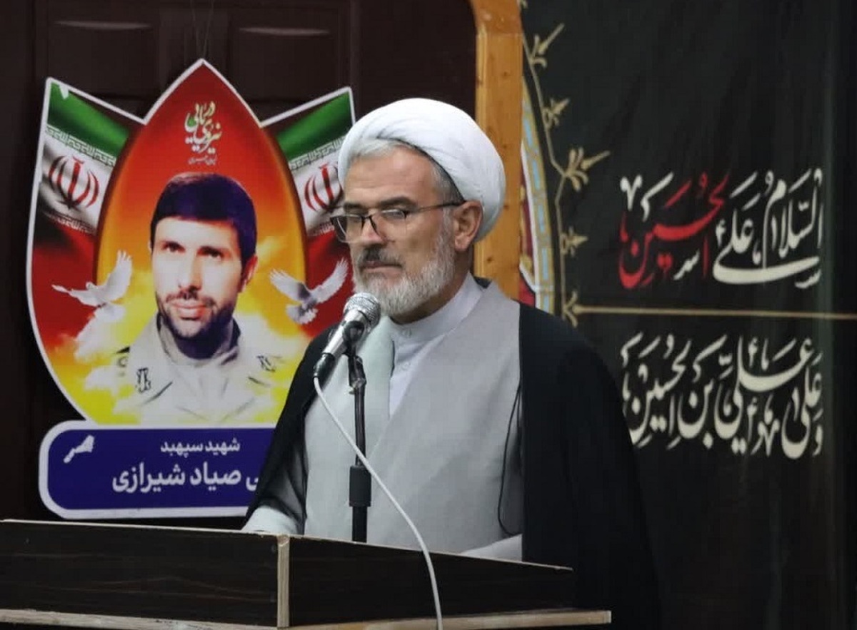 تا آخرین قطره خون خود در مقابل رژیم منحوس صهیونیستی و حامیان آن می ایستیم