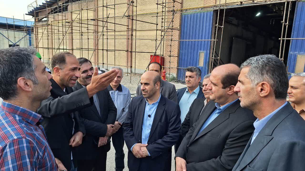 معاون وزیر نیرو و رییس سازمان انرژی‌های تجدیدپذیر به قزوین سفر کرد 