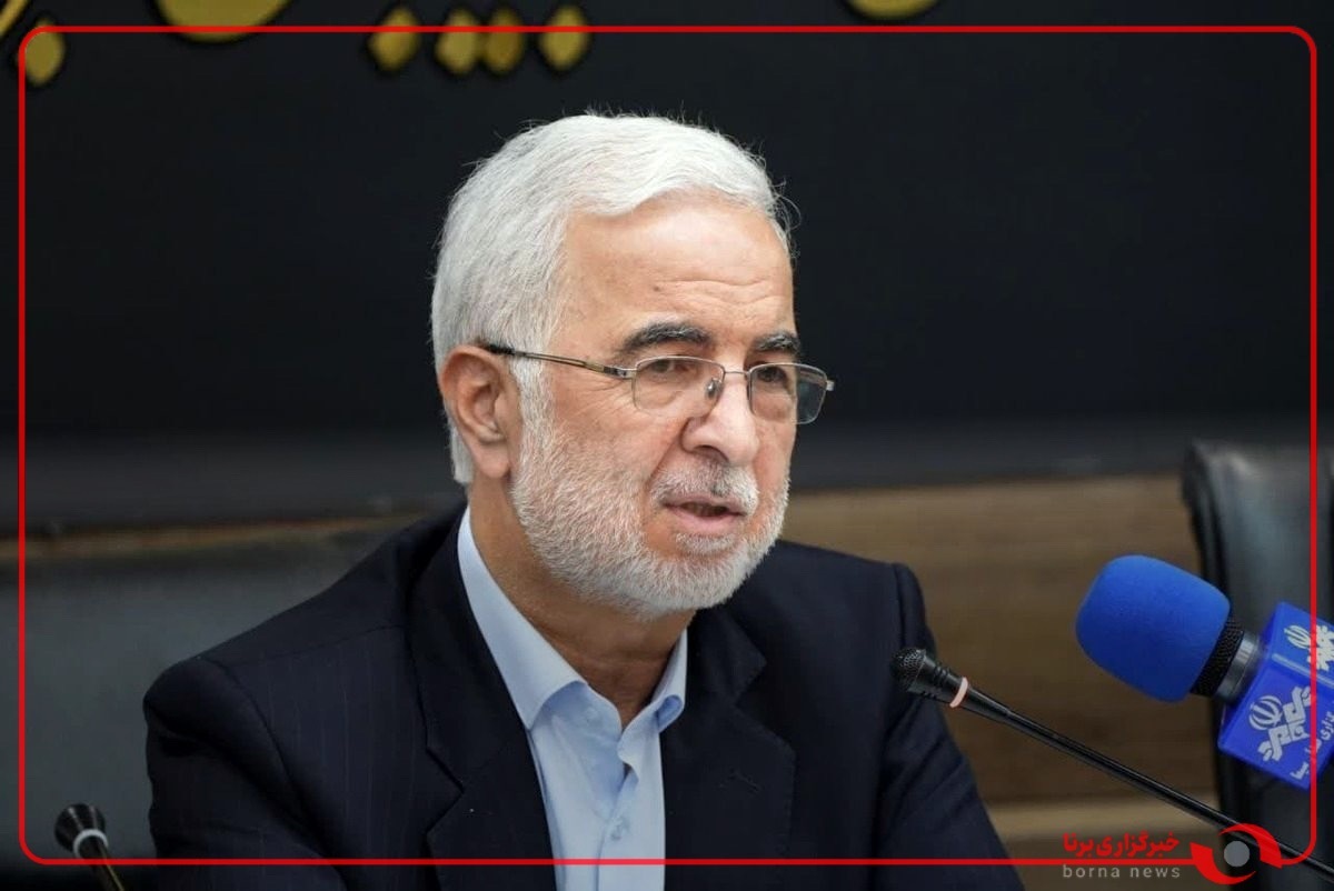 وزیر کشور: تا این لحظه بیش از ۸۰۰ هزار افغانستانی از کشور خارج شده‌اند