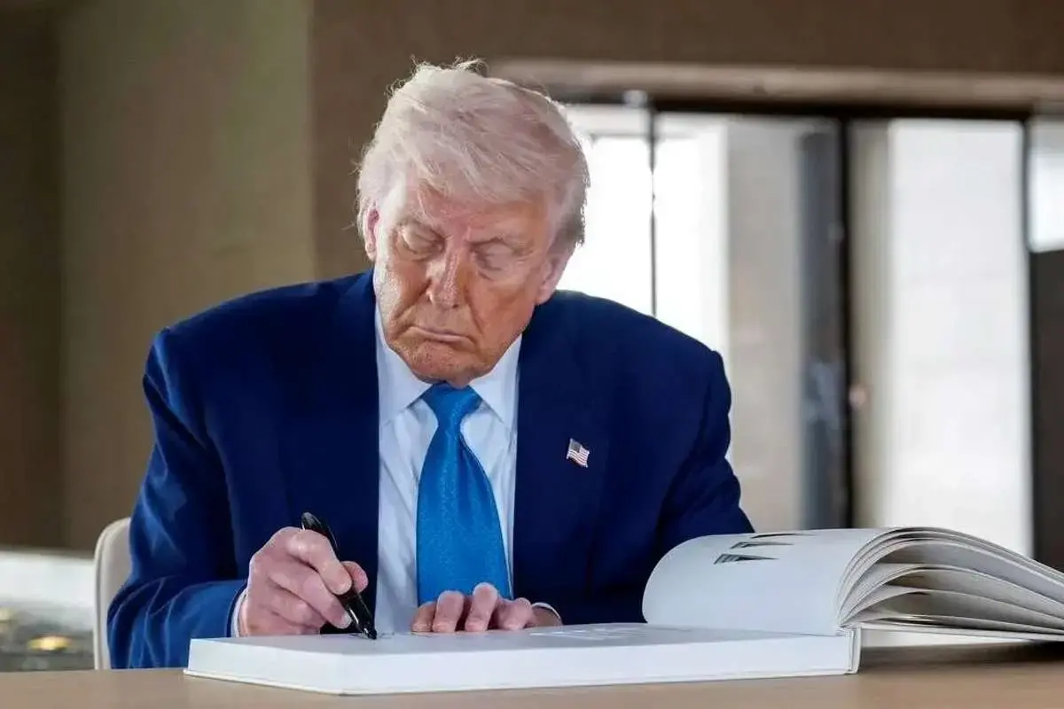 ترامپ: چین می‌تواند از ایران نفت بخرد