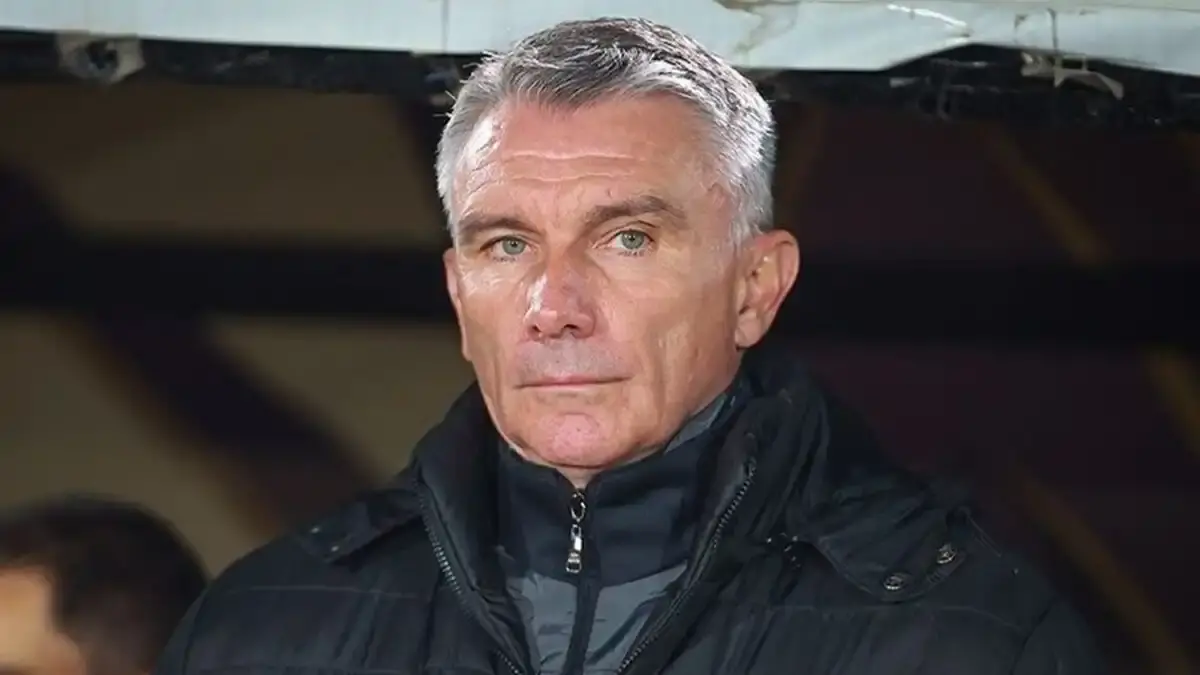 پیام ویژه سپاهان برای بدرقه سرمربی فرانسوی + عکس