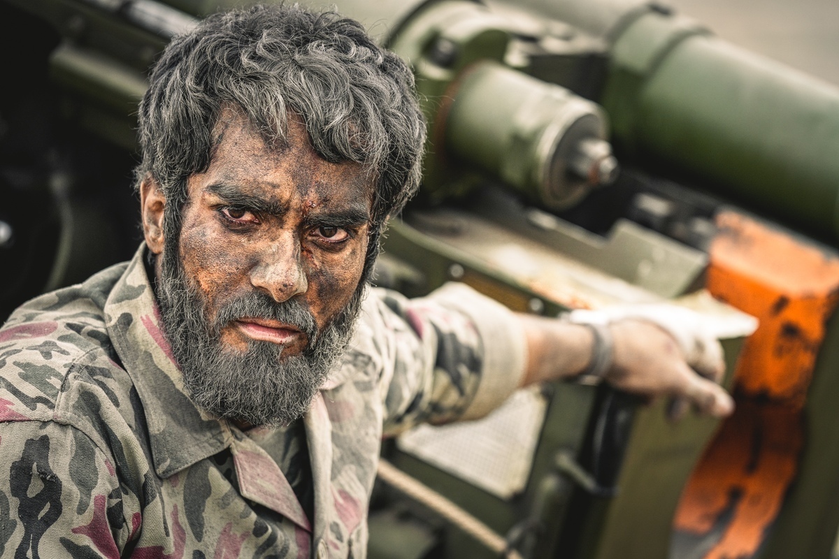 ۱۲ روز آتش، ۱۲ روز آواز؛ وقتی هنر سنگر شد/ فرهنگ و هنر در خط مقدم؛ ۱۲ روز روایتِ ایستادگی ۱۲ روز آتش، ۱۲ روز آواز؛ وقتی هنر سنگر شد/ فرهنگ و هنر در خط مقدم؛ ۱۲ روز روایتِ ایستادگی