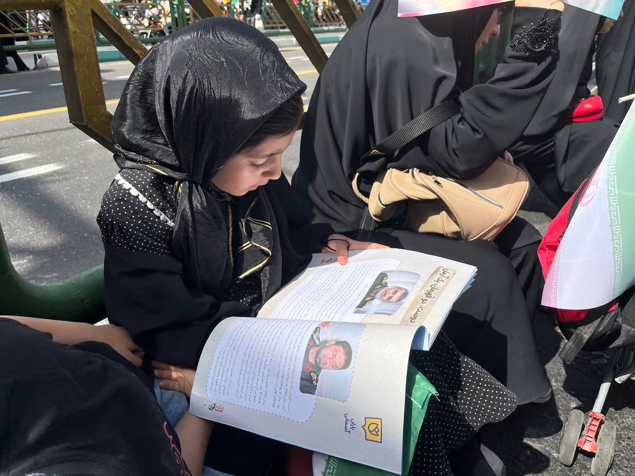 وداع ملت با قهرمانان وطن وداع ملت با قهرمانان وطن