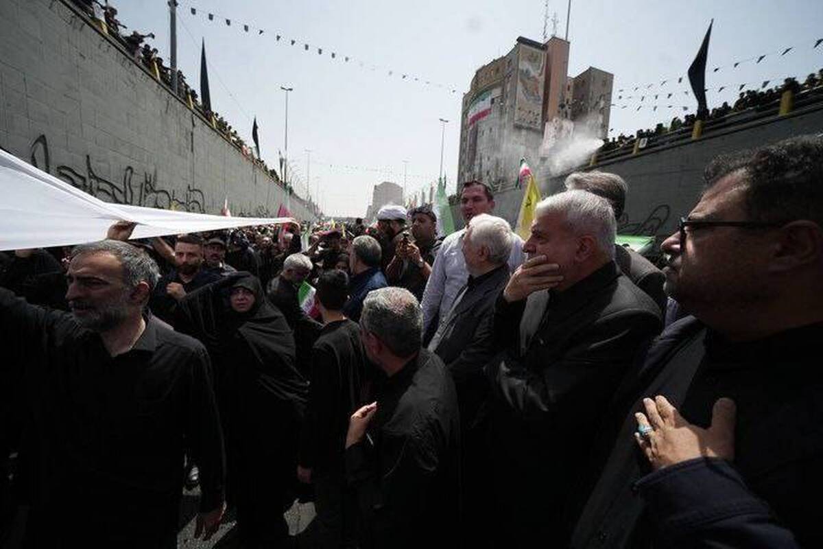 حضور وزیر میراث فرهنگی در مراسم تشییع شهدای اقتدار