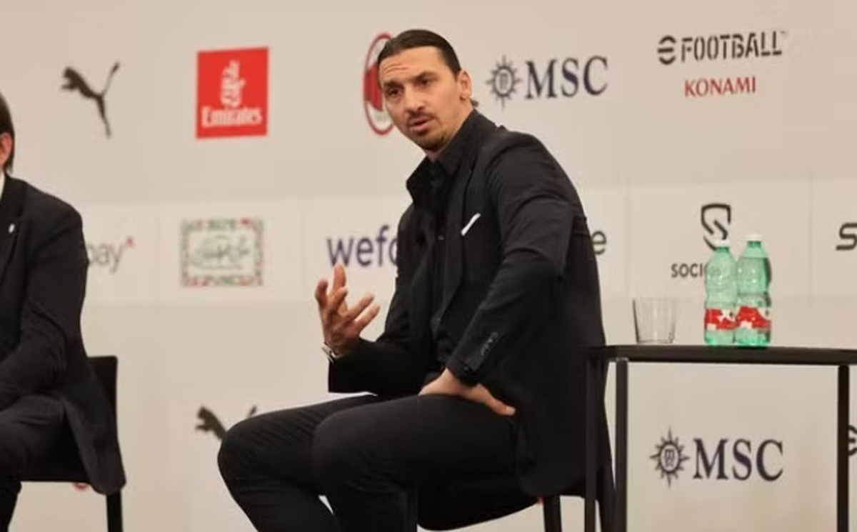 جام جهانی باشگاه‌ها/ ابراهیموویچ: مسی در سیرک بازی می‌کند؛ هم‌تیمی‌های او مجسمه هستند نه بازیکن!