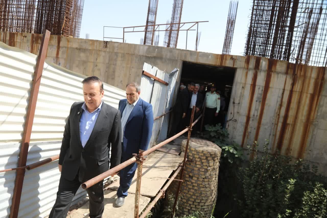 پروژه عمرانی الماس غرب شهر آبگرم مورد بازدید استاندار قزوین قرار گرفت