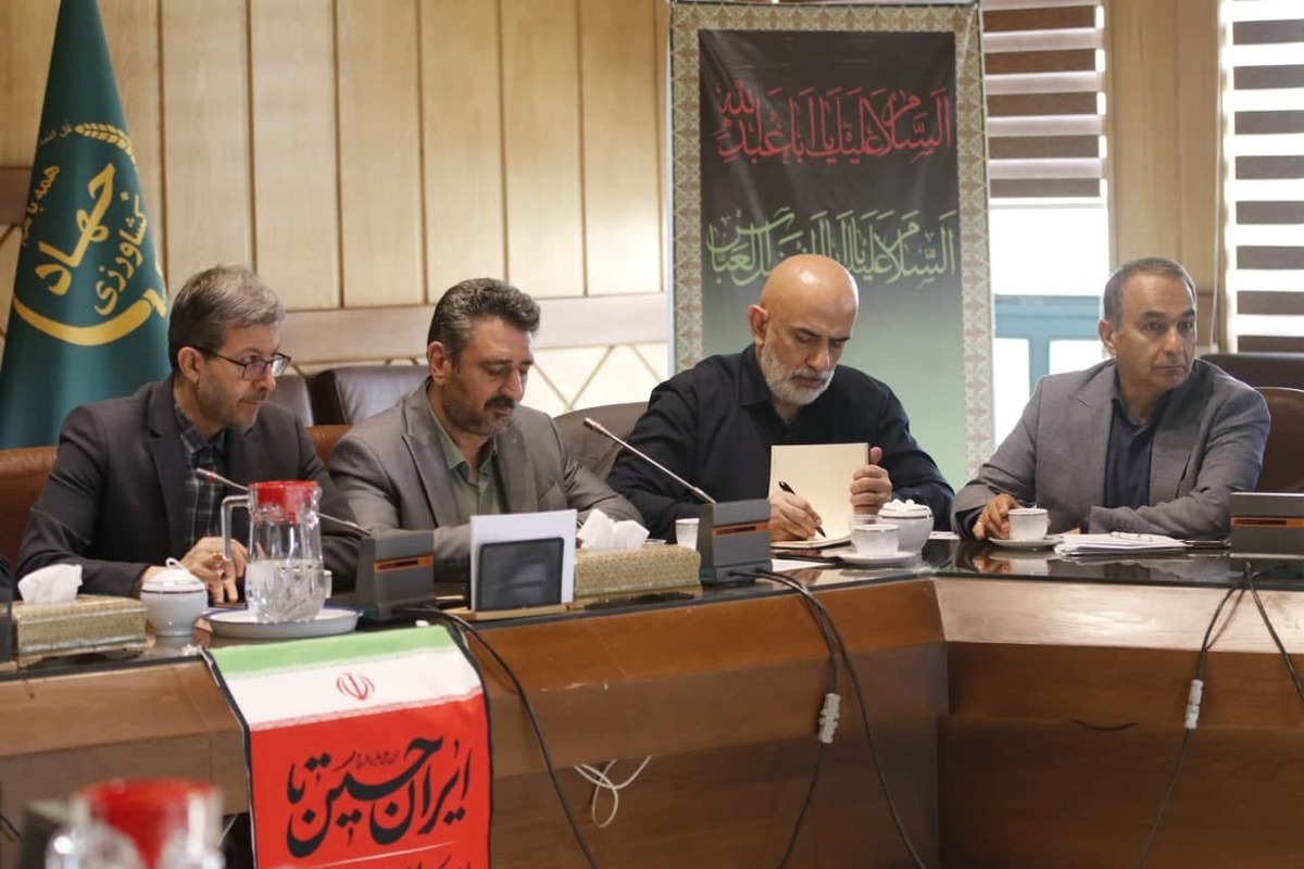 مدیر کل مدیریت بحران استانداری اصفهان: خواستار بسته ویژه اختیارات، تقویت تحقیقات و حل معضل بیابان‌زدایی شدند