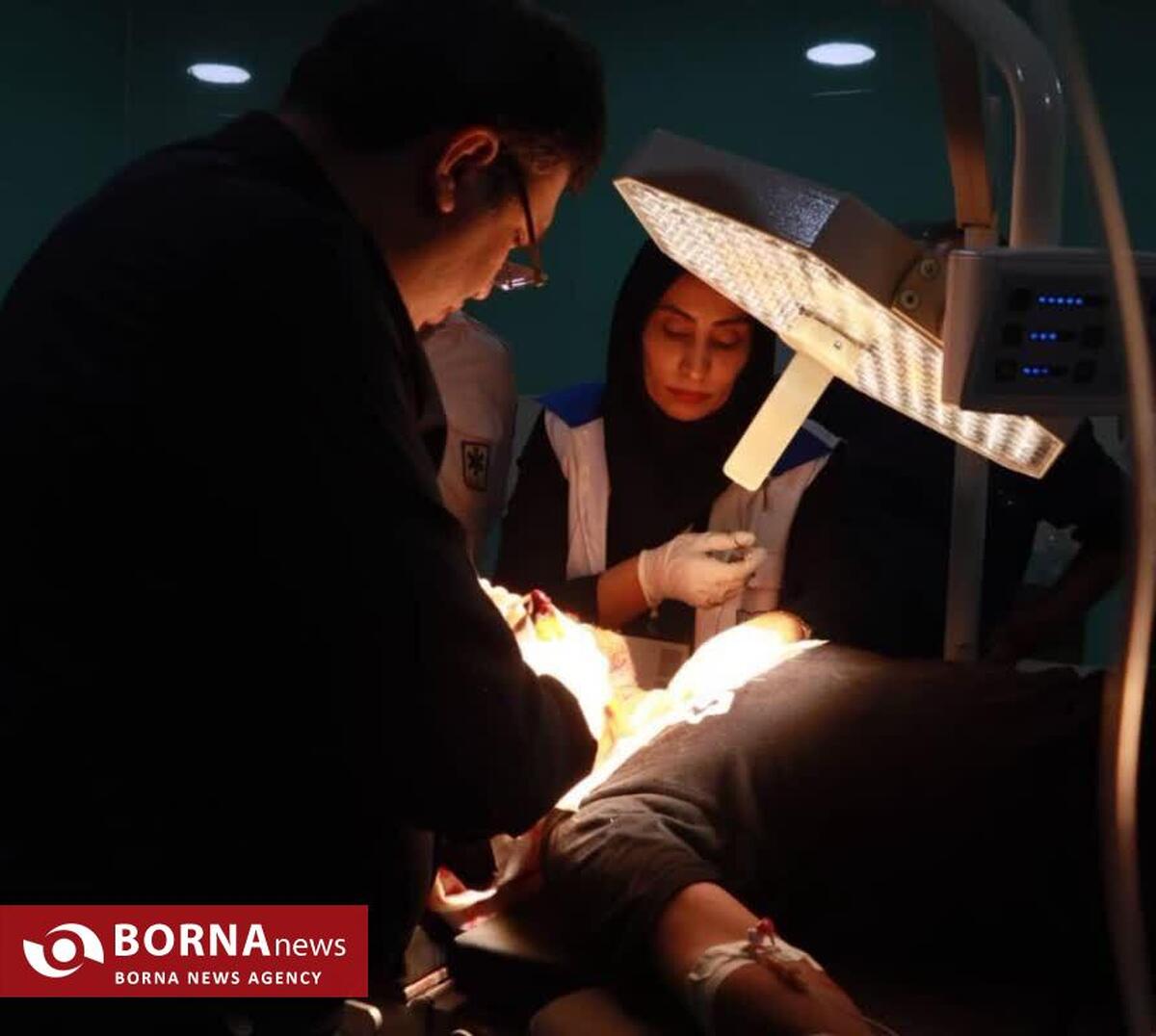 جراحی زایر حادثه دیده تصادف در مرکز درمانی شهید سلیمانی شلمچه