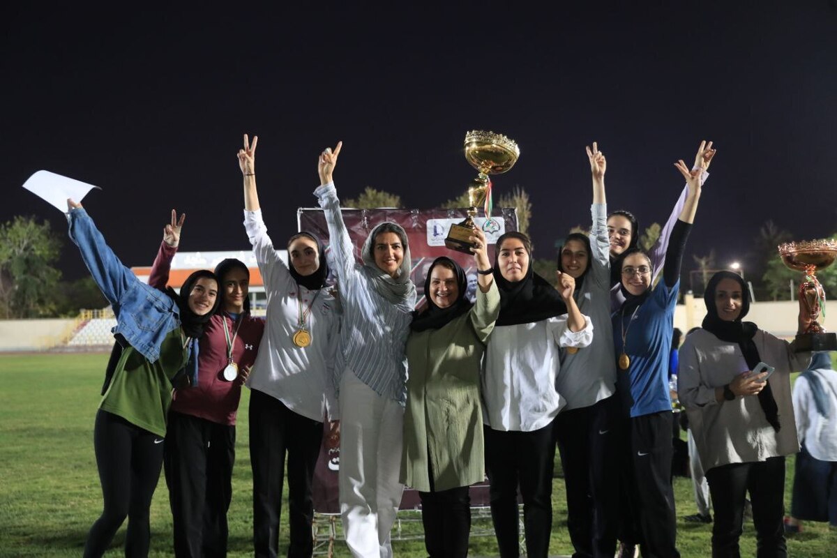 قهرمانی تیم خراسان رضوی در دوومیدانی نوجوانان کشور و ثبت رکورد ملی جدید