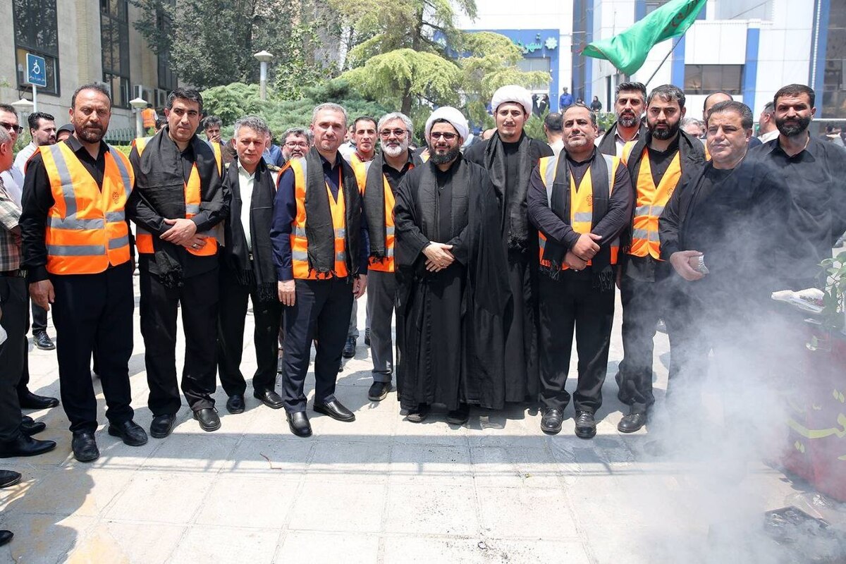 خدمت رسانی ۵۰۰ نیروی شهرداری منطقه ۵ به زوار حسینی در مرز مهران