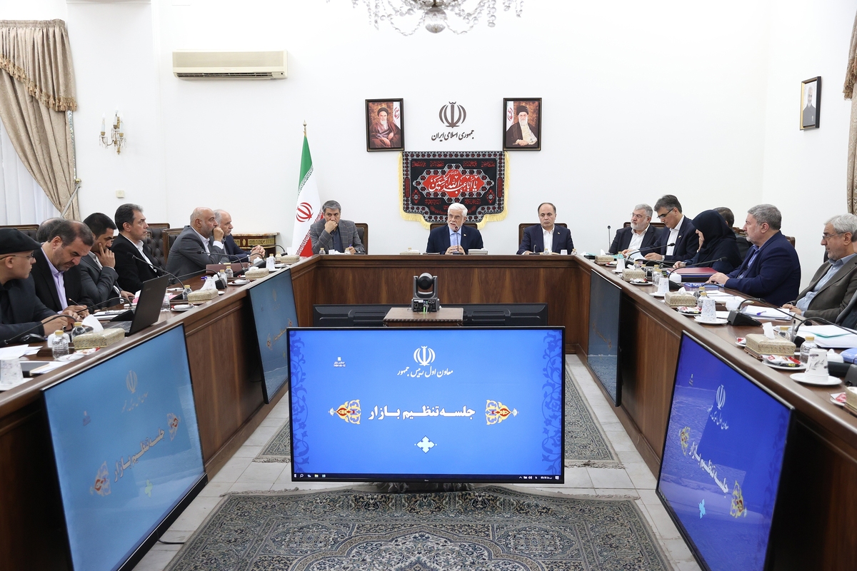 وظیفه دولت پایداری قیمت‌ها به ویژه کالاهای اساسی است