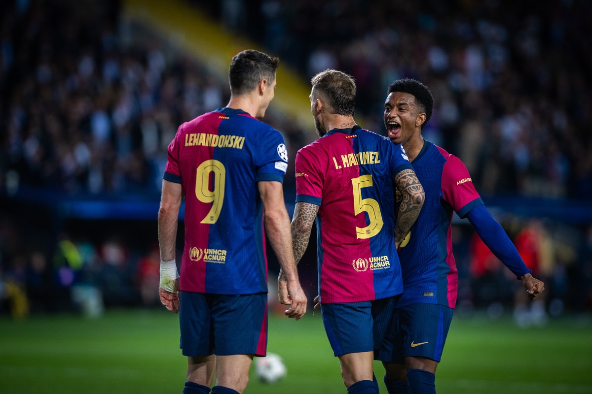 ۷ بازیکن بارسلونا در خطر عدم ثبت قرارداد