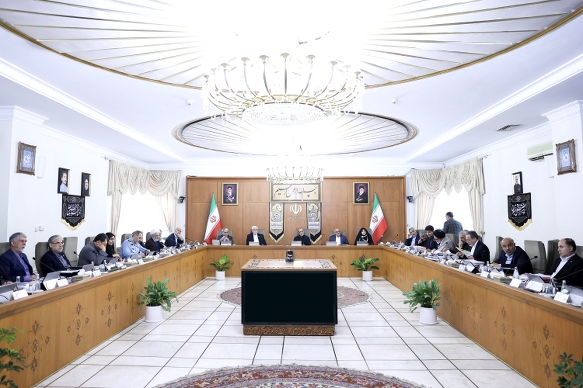 تصویب لایحه حذف چهار صفر از پول ملی