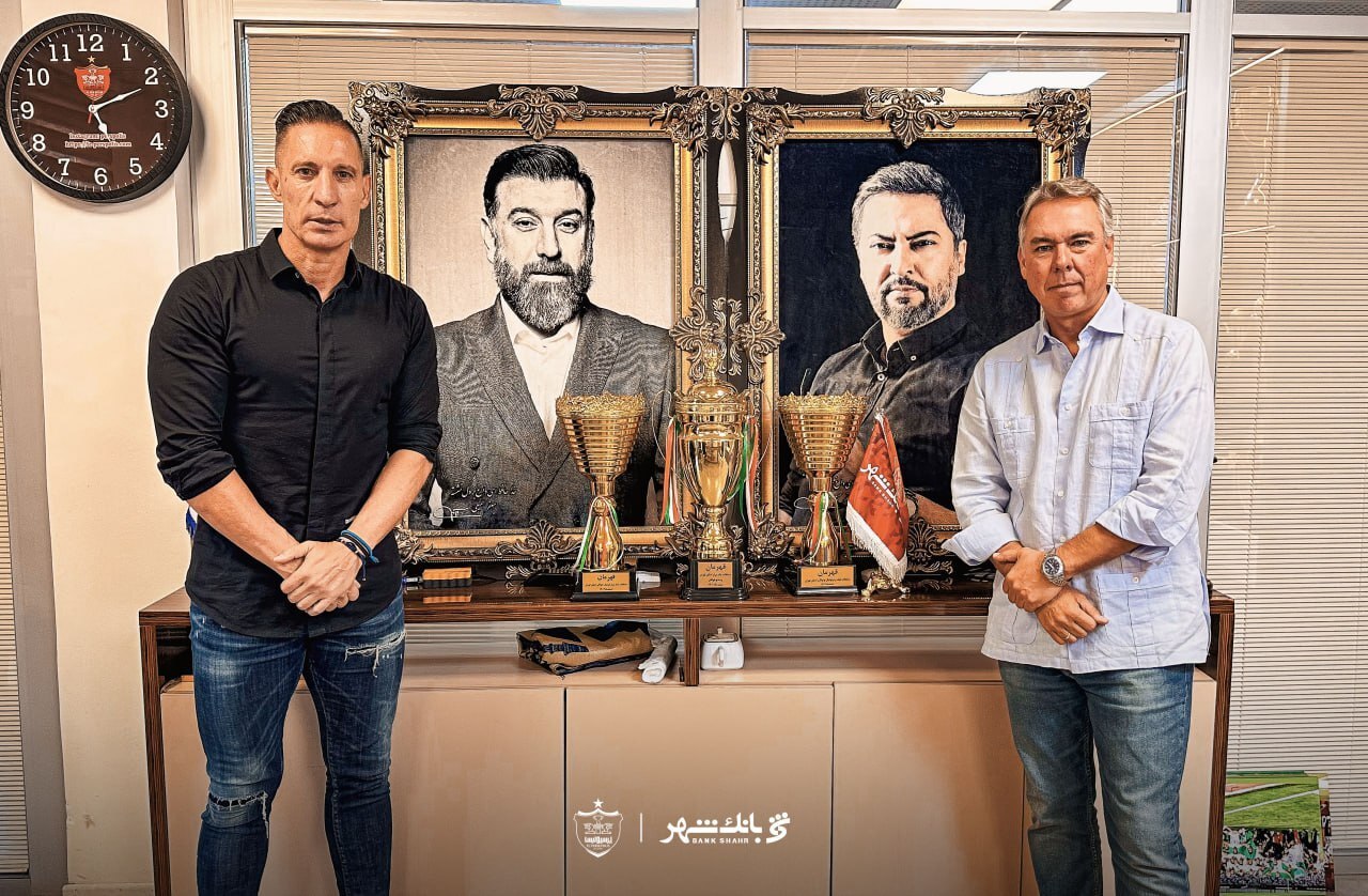 قرارداد دو پرسپولیسی در باشگاه امضا شد