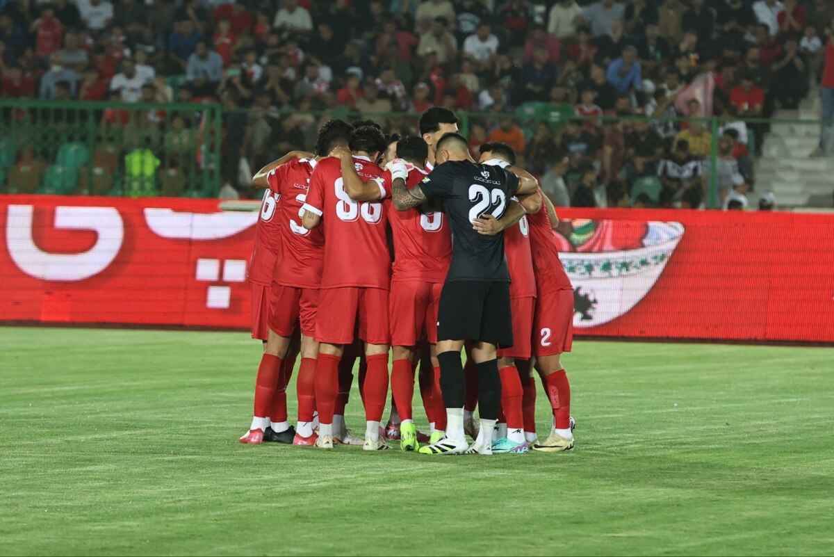 در نقد سیستم بازی سرخ‌پوشان/ پرسپولیس تیم بازی با یک مهاجم نیست