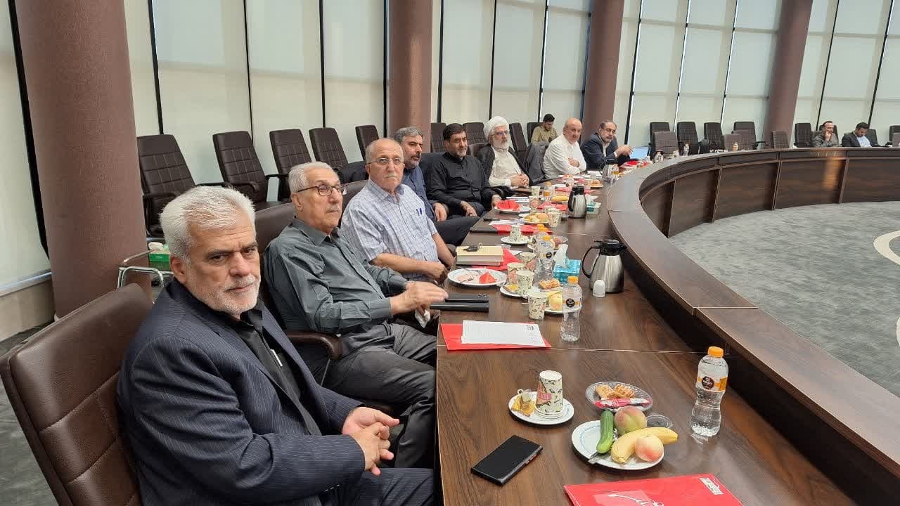 توسعه گردشگری و صنعت؛ دو محور اولویتدار استان قزوین است توسعه گردشگری و صنعت؛ دو محور اولویتدار استان قزوین است