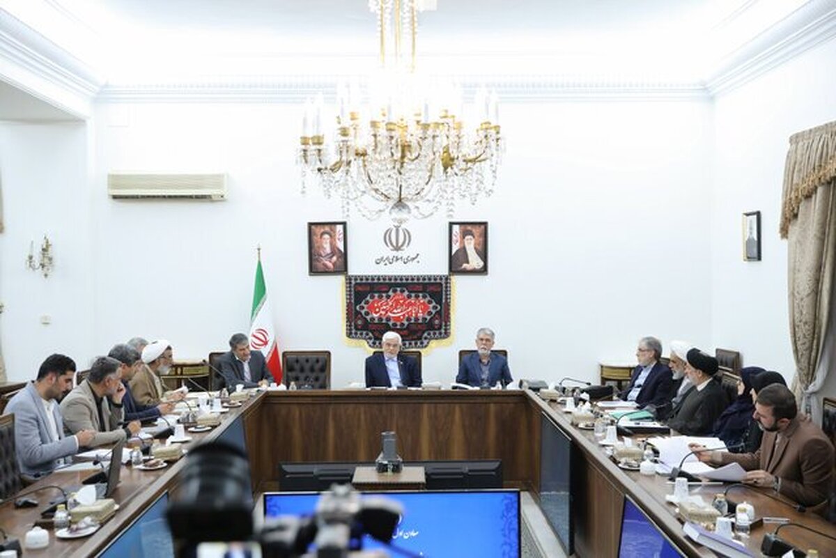 عارف: وحدت اسلامی راهبرد اصلی نظام جمهوری اسلامی ایران است