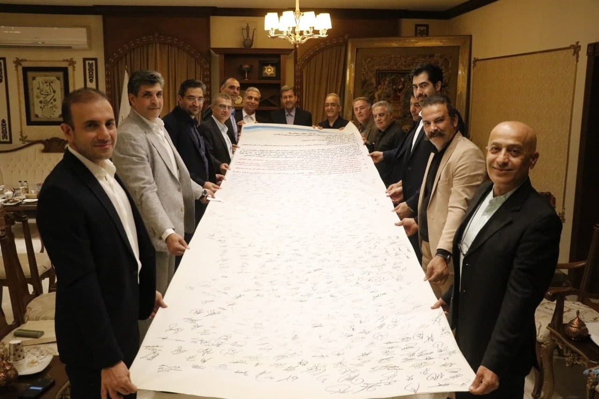 درخواست گروه دوچرخه‌سواری اسپادانا برای مقابله با کشیدن قلیان در اماکن عمومی اصفهان