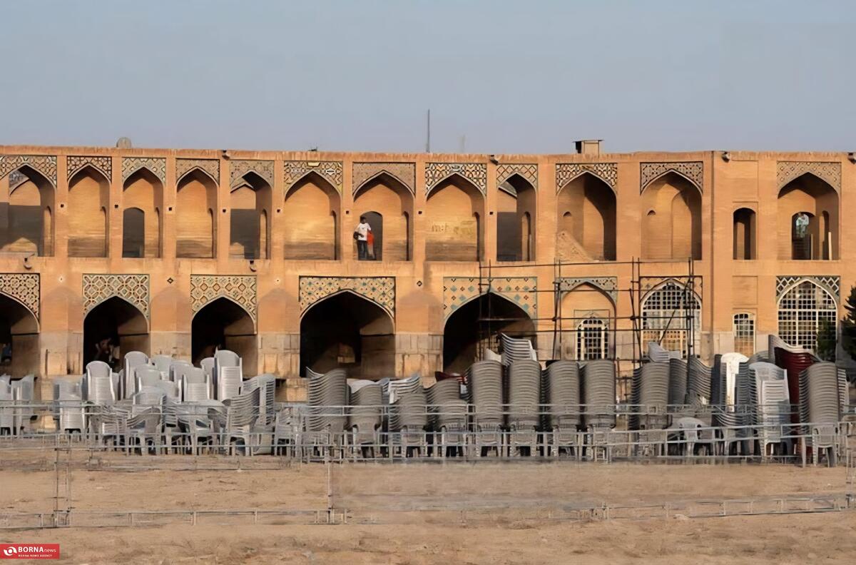 آب نیست، اما جشن هست! / تناقض بزرگ در پل خواجو