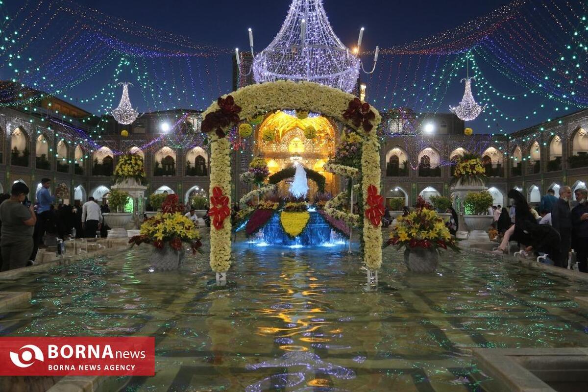 آذین بندی و چراغانی ویژه حرم مطهر رضوی در ایام میلاد پیامبر اعظم (ص)