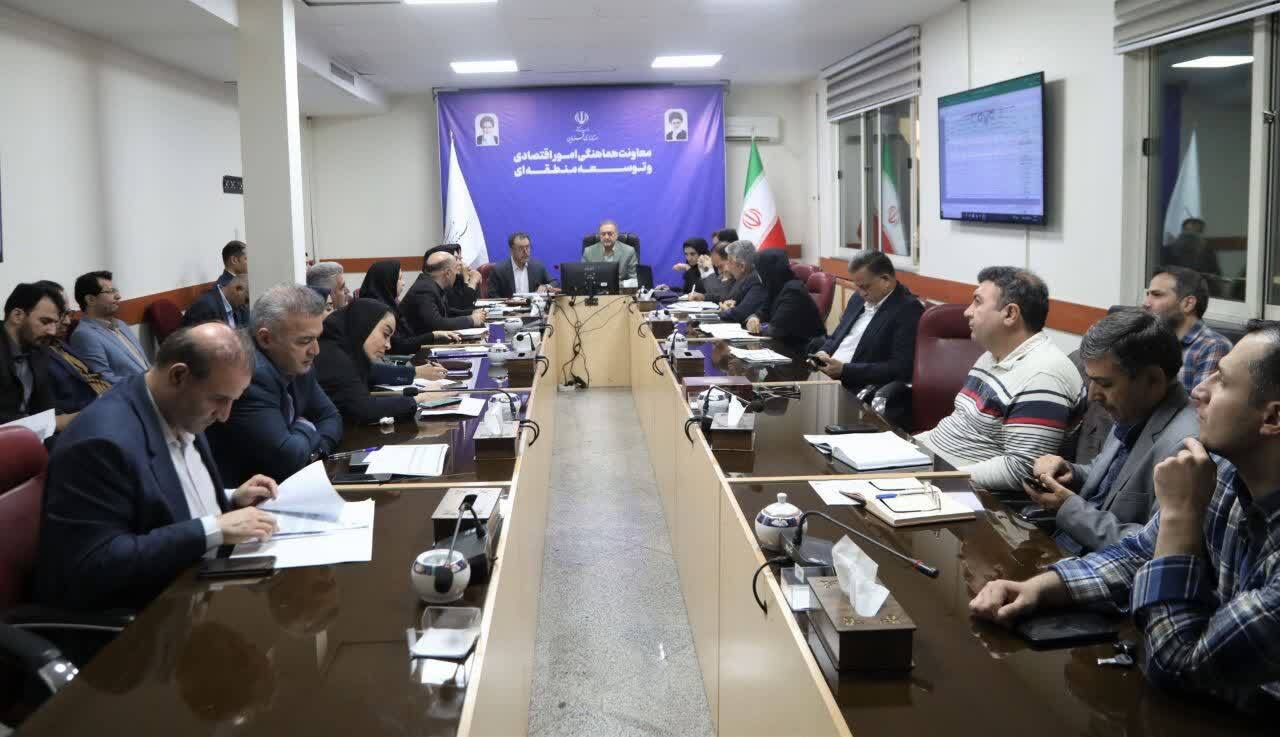 تصویب ۱۰۰ میلیارد تومان طرحِ متقاضیان تسهیلات تولید و اشتغال در قزوین تصویب ۱۰۰ میلیارد تومان طرحِ متقاضیان تسهیلات تولید و اشتغال در قزوین