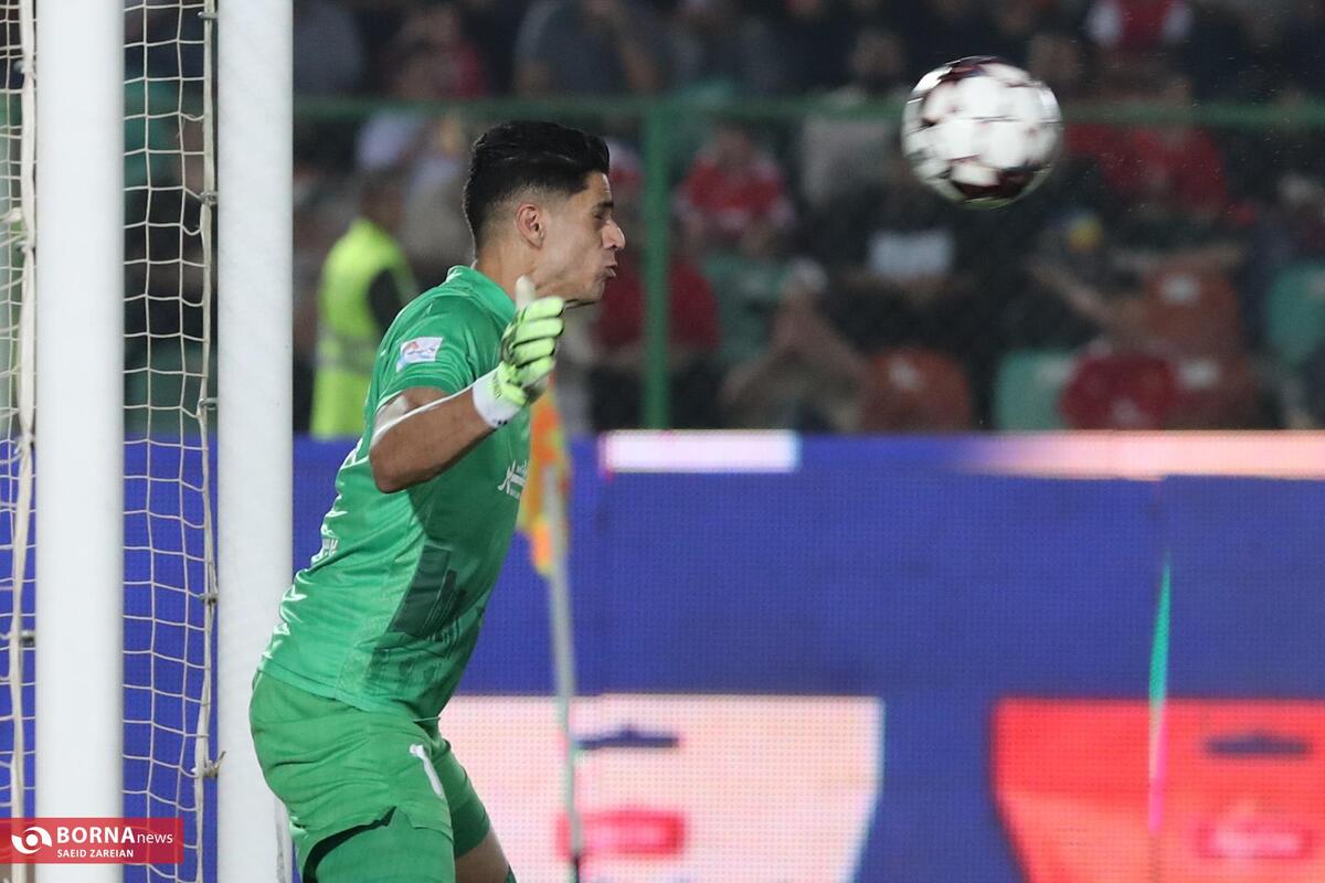 دیدار تیم‌های فوتبال پرسپولیس- فولاد